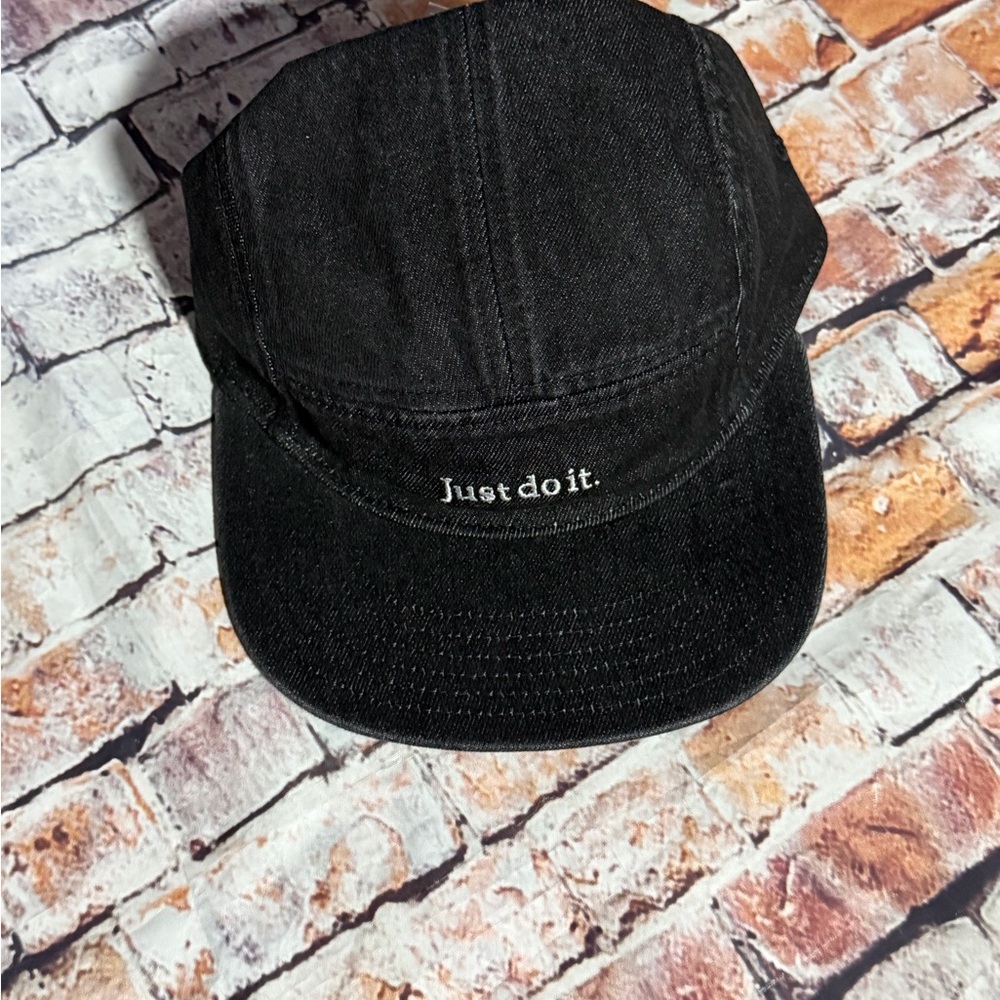 Nike Black Cap with "Just do it." Embroidery